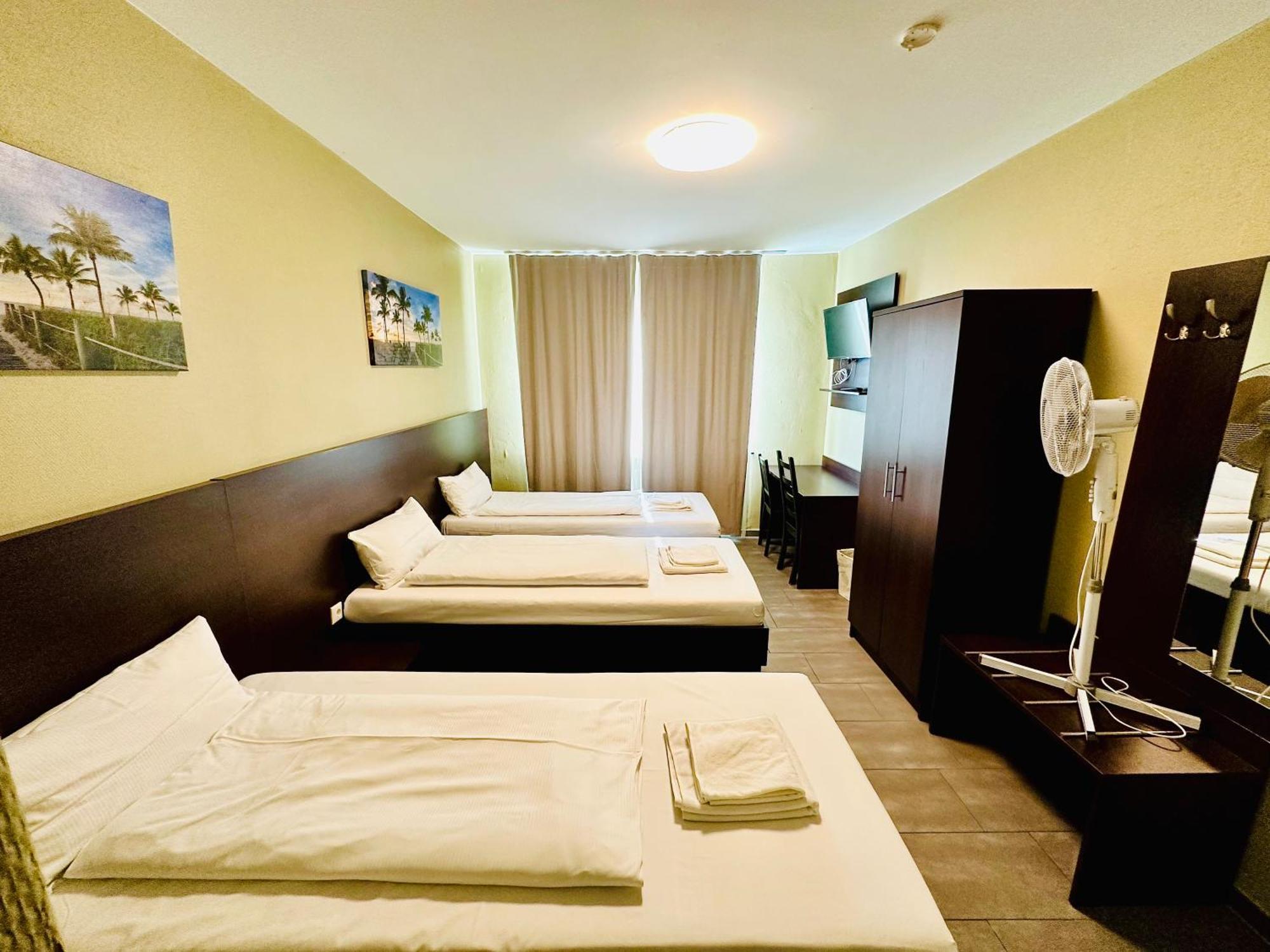Hotel Star 3*